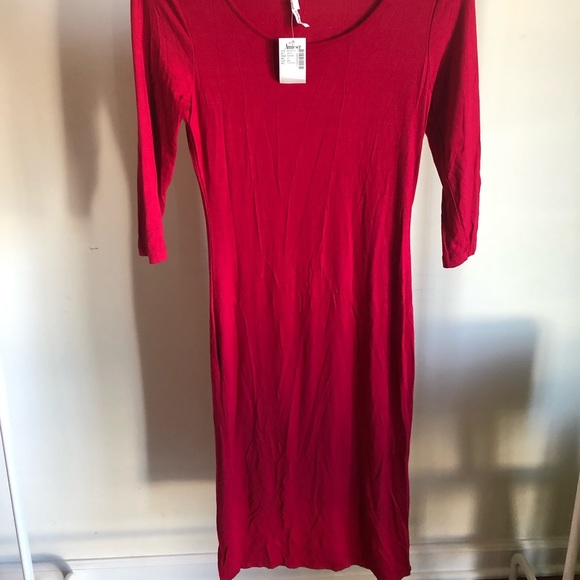 NWT Red Bodycon Dress Suzy Shier Size Medium - Picture 8 of 8